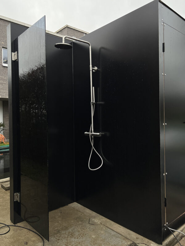 Black Aluminium Garden Shower Room