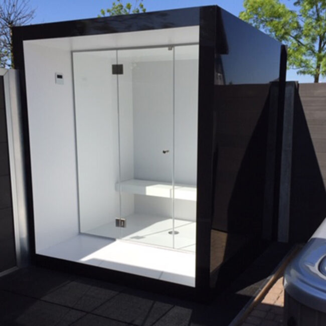 Outdoor Sauna With Aluminium Finish