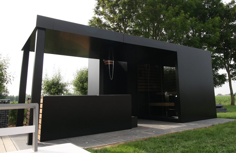 Garden Pool House & Jacuzzi in Black Aluminium